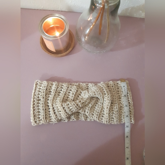 💫NWOT Crochet Headband 💫 - Picture 4 of 5